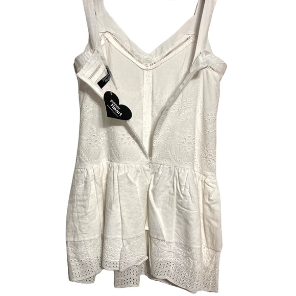 🔥SM•NWT•PAPER HEART•BEAUTIFUL WHITE EYELET LACE SUMMER DRESS🔥 - Picture 6 of 9
